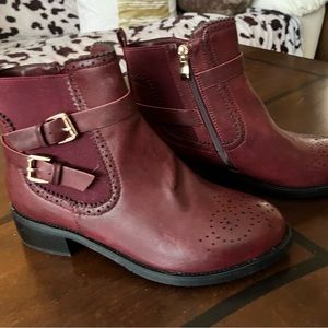 Brand new leather boots! Size 7